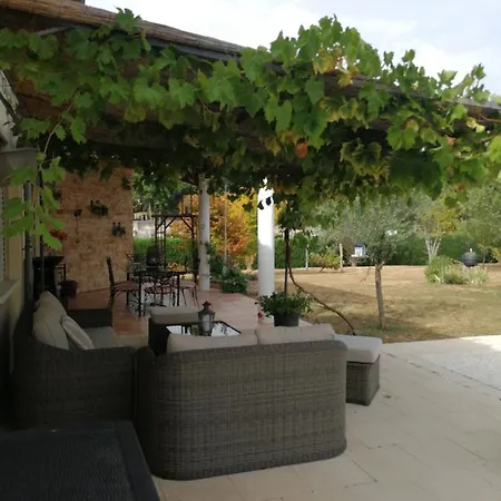 فندق مبيت وإفطار Au Doux Repos 3*